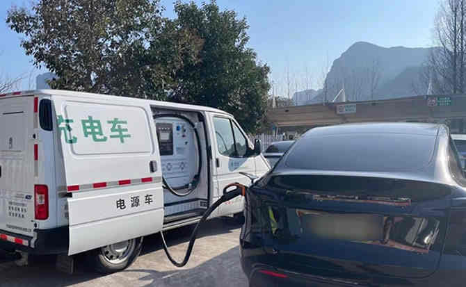 墨竹工卡汽车搭电